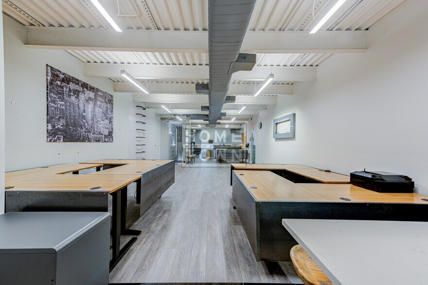 More Photos Of 264 49th St, Brooklyn Flex For Sale