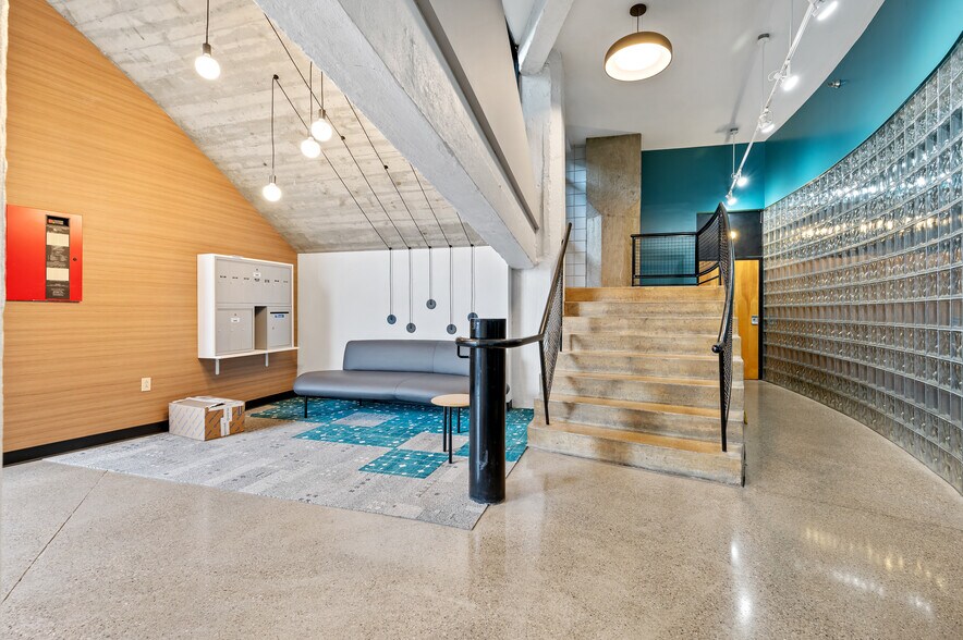 More Photos Of 5830 Ellsworth Ave, Pittsburgh Medical For Lease