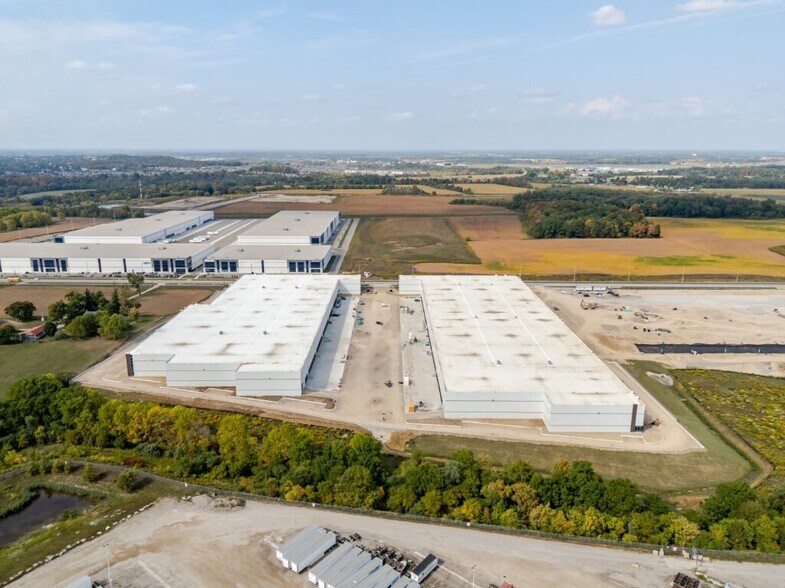 More Photos Of 315 Allendale Rd, Cambridge Distribution For Lease