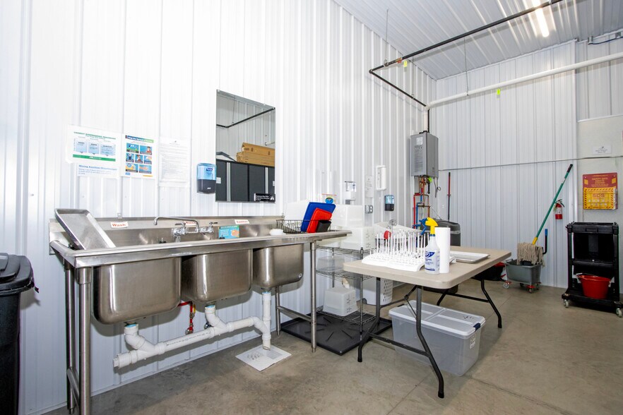 More Photos Of 7706B Congress Rd, West Salem Food Processing For Lease