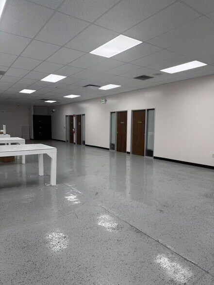 More Photos Of 407 Mathew St, Santa Clara Manufacturing For Lease