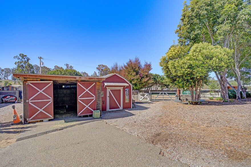 More Photos Of 2315 Autumn Pl, Arroyo Grande Lodge Meeting Hall For Sale
