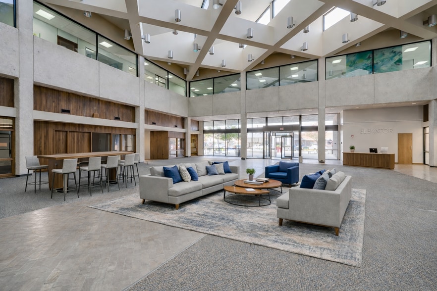 More Photos Of 1023 Main St, Conway Bank For Lease