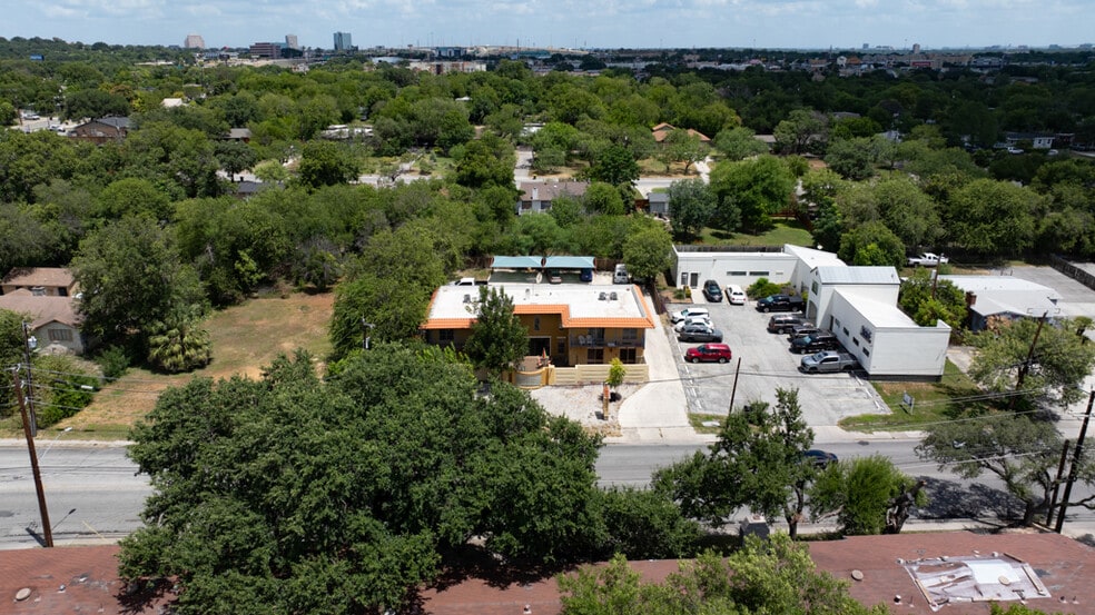 More Photos Of 1131 Babcock Rd, San Antonio Office Residential For Sale