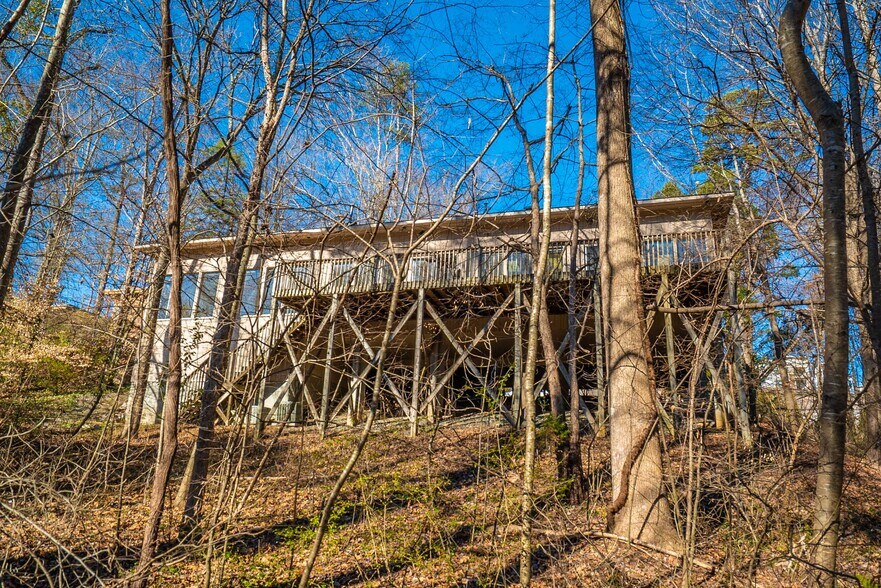 More Photos Of 3950 Blue Ridge Rd, Raleigh Medical For Sale