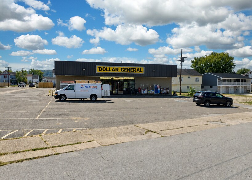 Primary Photo Of 1345 1st St, Moundsville Freestanding For Sale