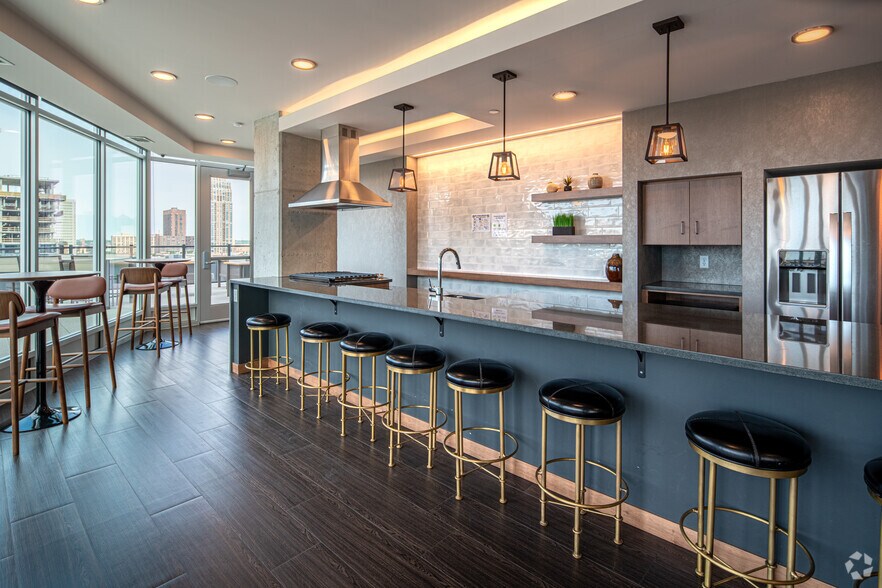 More Photos Of 811 Washington Ave S, Minneapolis Apartments For Lease