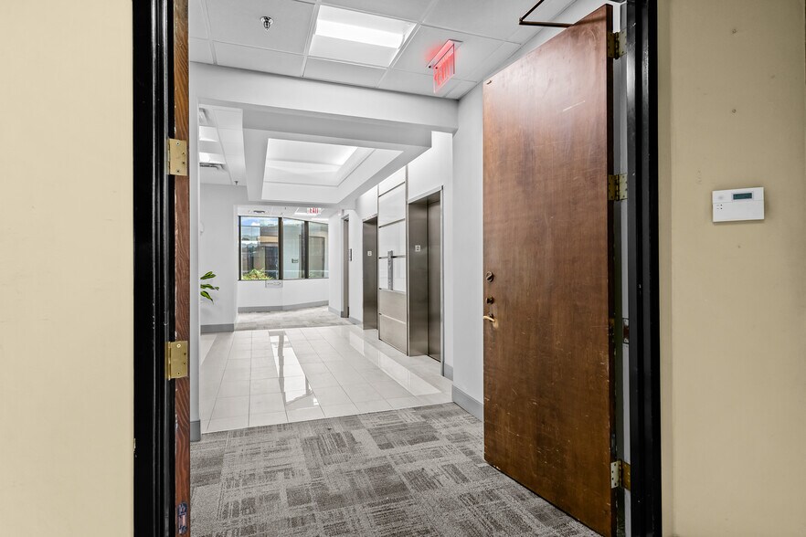 More Photos Of 4800 N Federal Hwy, Boca Raton Medical For Sale