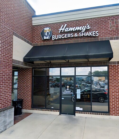 More Photos Of 19266 Coastal Hwy, Rehoboth Beach Storefront For Sale