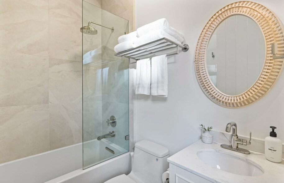 More Photos Of 1018 Garden St, Santa Barbara Hotel For Sale