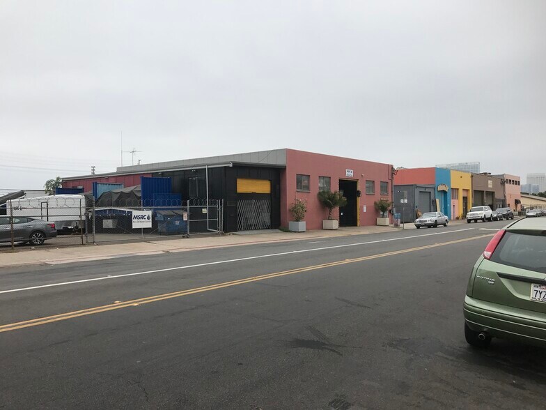 More Photos Of 1861 Main St, San Diego Warehouse For Lease