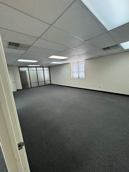 More Photos Of 630 Parkway Dr S, Broomall Office For Lease