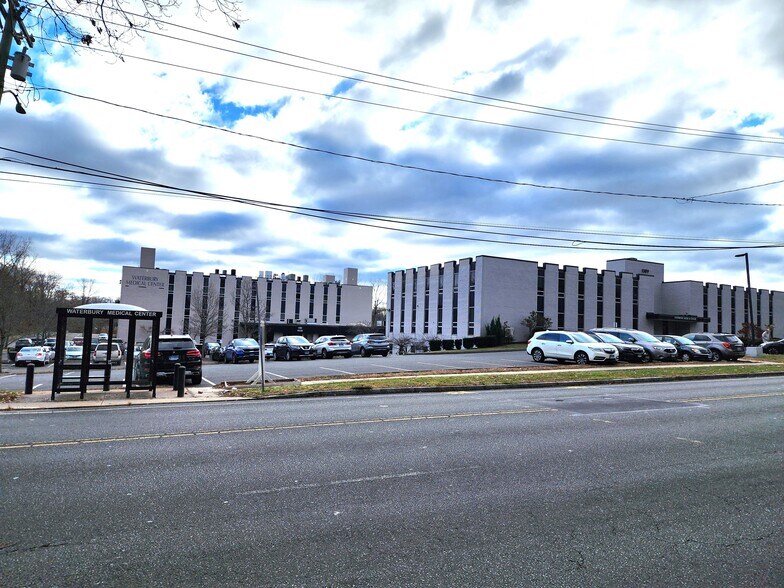 More Photos Of 1389 W Main St, Waterbury Medical For Lease