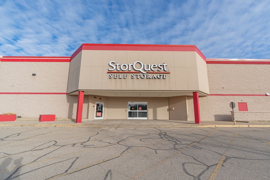 More Photos Of 2602 Shopko Dr, Madison Self Storage For Sale
