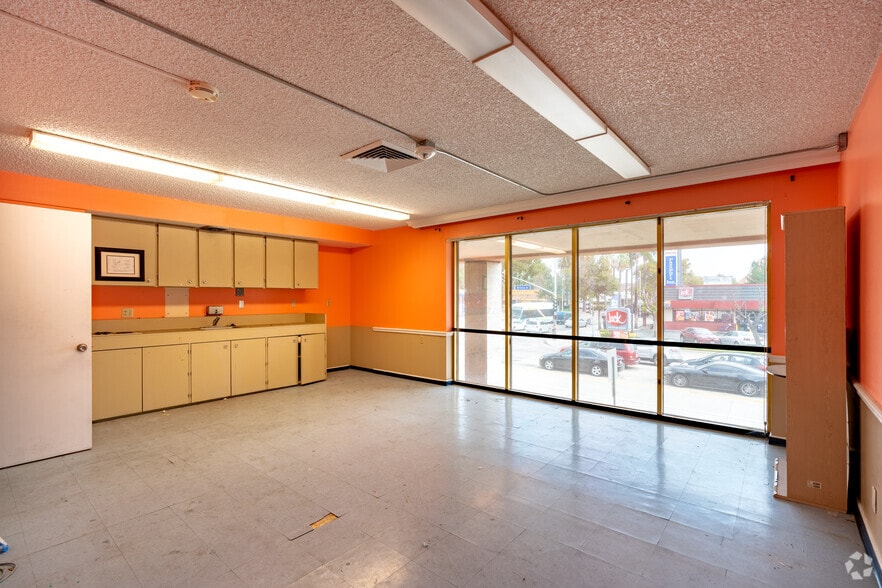 More Photos Of 499 N Garey Ave, Pomona Freestanding For Sale