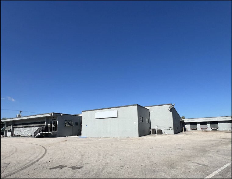More Photos Of 901 NW 31st Ave, Fort Lauderdale Warehouse For Lease