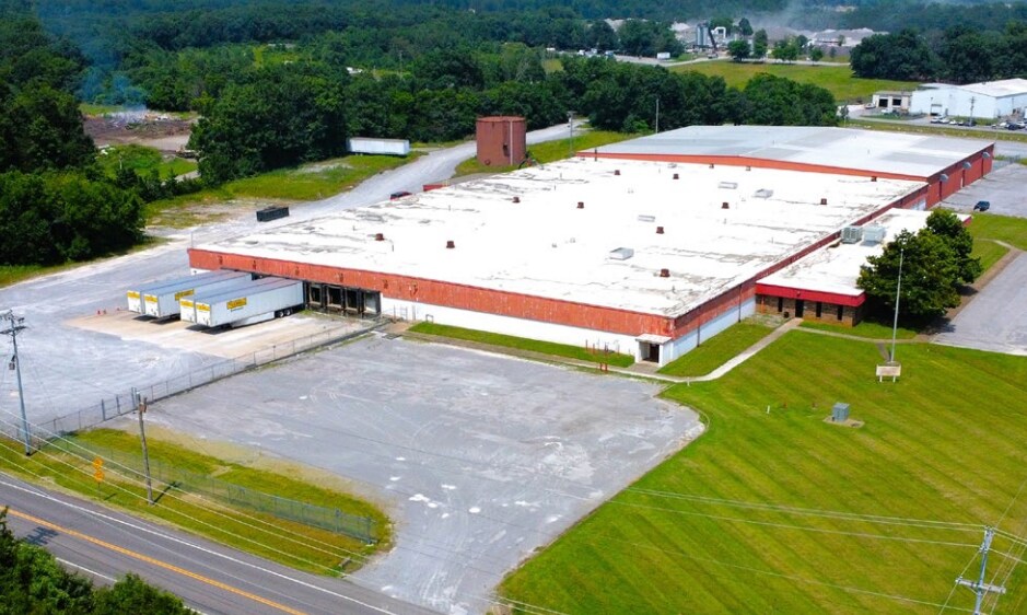 Primary Photo Of 1 Cedar King Rd, Shelbyville Warehouse For Sale