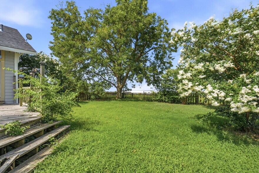 More Photos Of 1421 Airport Rd, Sulphur Springs Land For Sale