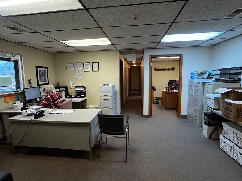 More Photos Of 2488 Williams Hwy, Williamstown Distribution For Sale