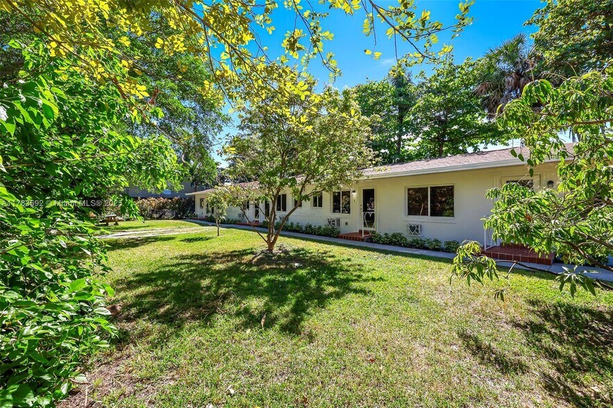 More Photos Of 8440 NE 1st Ave, Miami Land For Sale