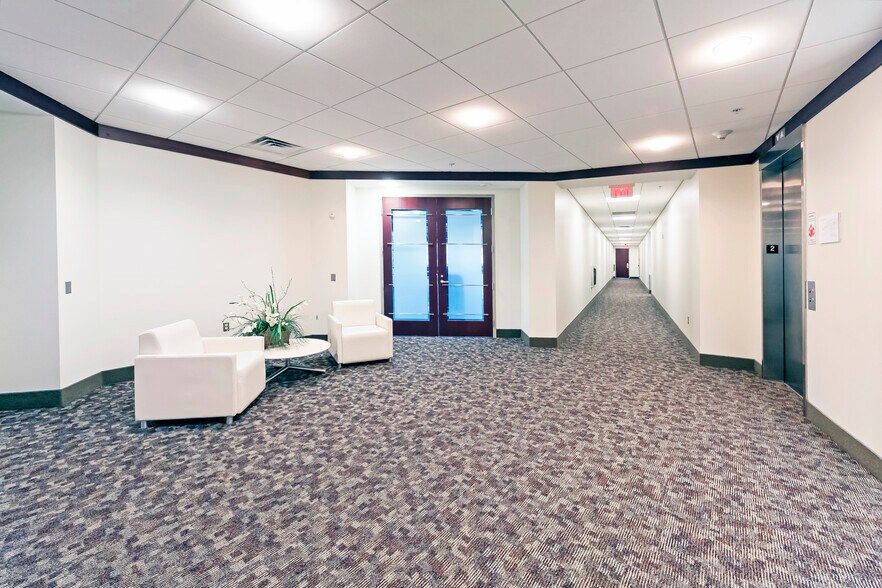 More Photos Of 1000 Floral Vale Blvd, Yardley Office For Lease