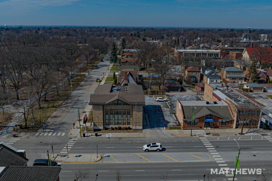 More Photos Of 11238 S Western Ave, Chicago Medical For Sale
