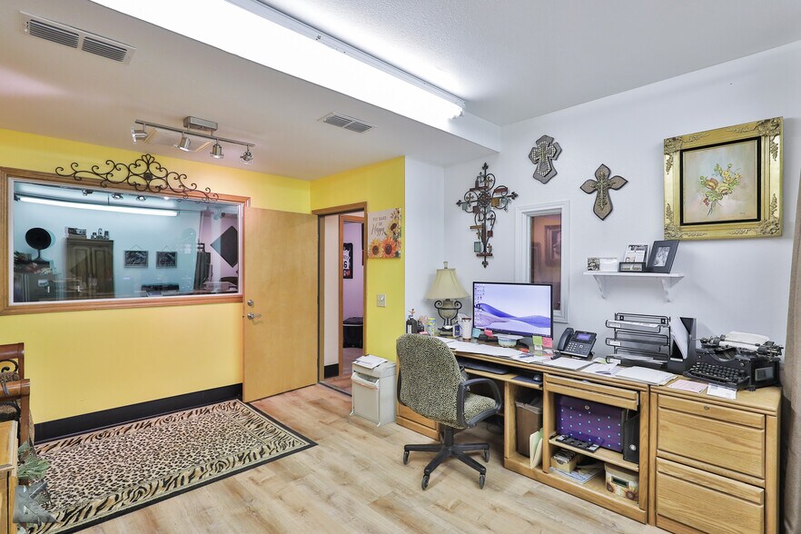 More Photos Of 2180 Maple St, Abilene Specialty For Sale