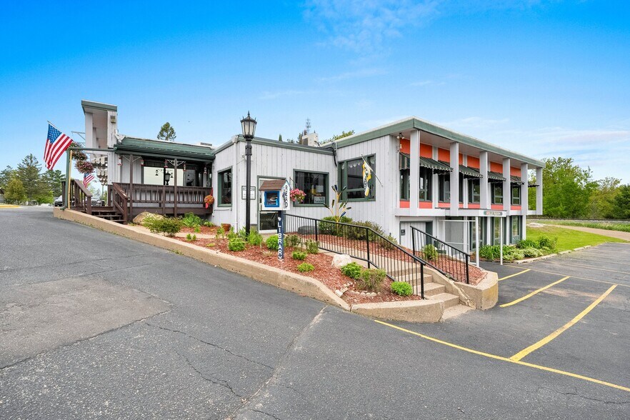 More Photos Of W11466 US Hwy 8, Dunbar Restaurant For Sale