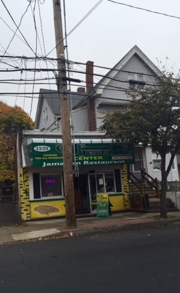 More Photos Of 1507-1529 Stratford Ave, Bridgeport Storefront Retail Residential For Lease