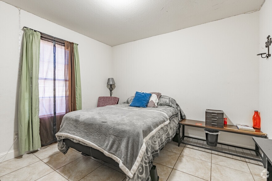 More Photos Of 3236 Millington Rd, Memphis Apartments For Sale