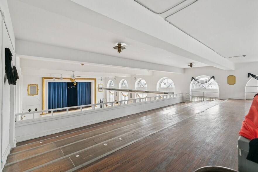 More Photos Of 51 E 9th St, Chester Lodge Meeting Hall For Sale