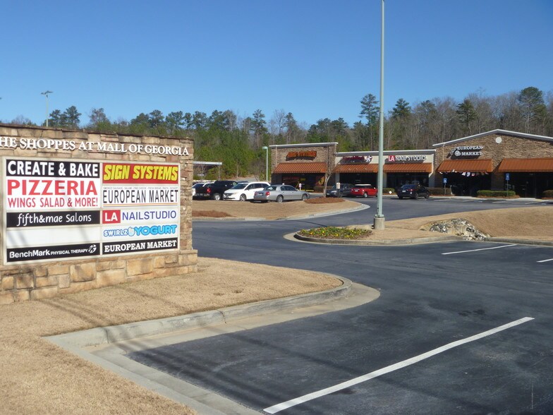 More Photos Of 2815 Buford Dr, Buford Freestanding For Lease