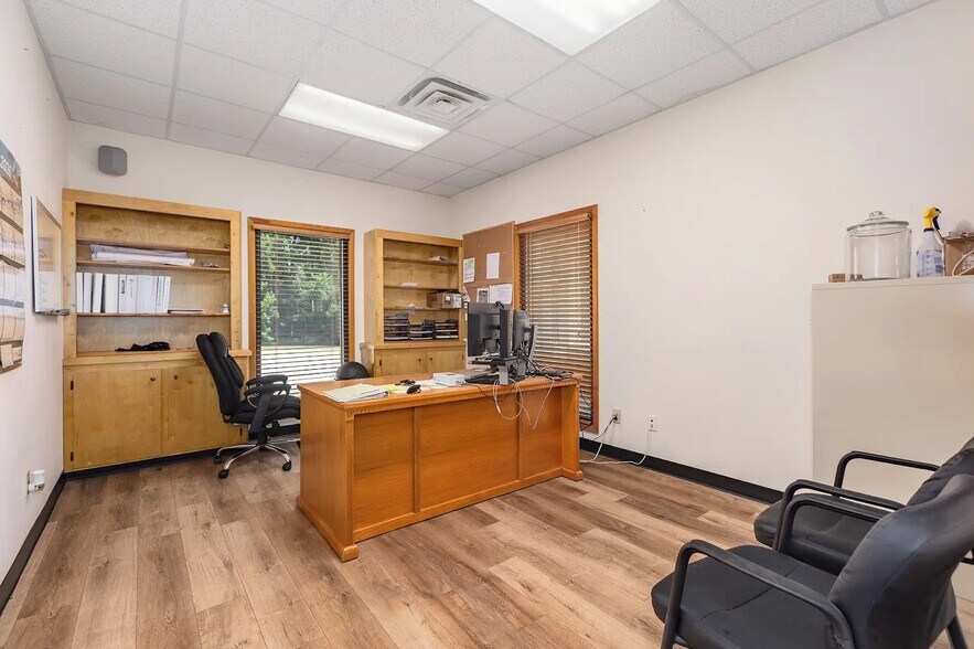 More Photos Of 4599 US Highway 84 W, Timpson Specialty For Sale