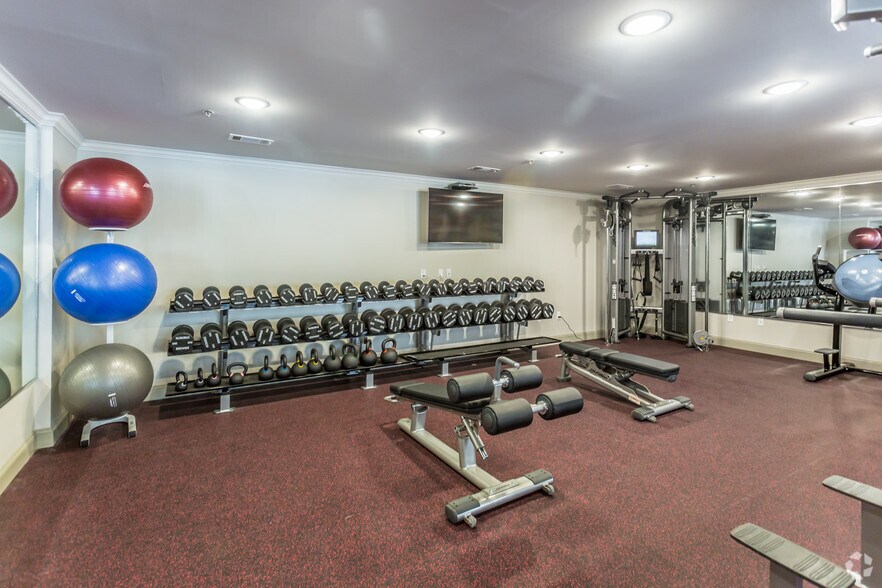 More Photos Of 1730 S Germantown Rd, Germantown Apartments For Lease