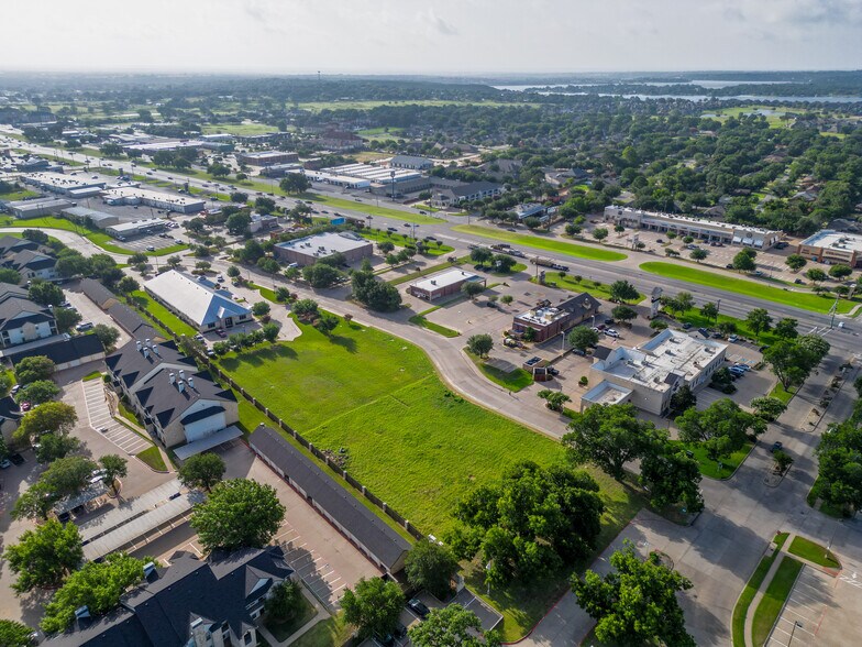 More Photos Of 1100 Crawford Ave, Granbury Land For Sale