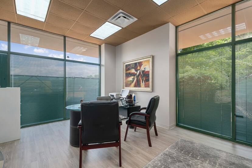 More Photos Of 3970 Rogers Bridge Rd, Duluth Office For Sale