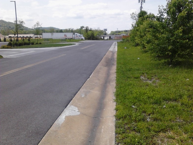 More Photos Of 9306 Lee Hwy, Ooltewah Land For Sale