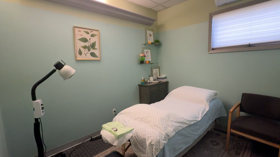 More Photos Of 2375 New York Ave, Huntington Station Medical For Lease