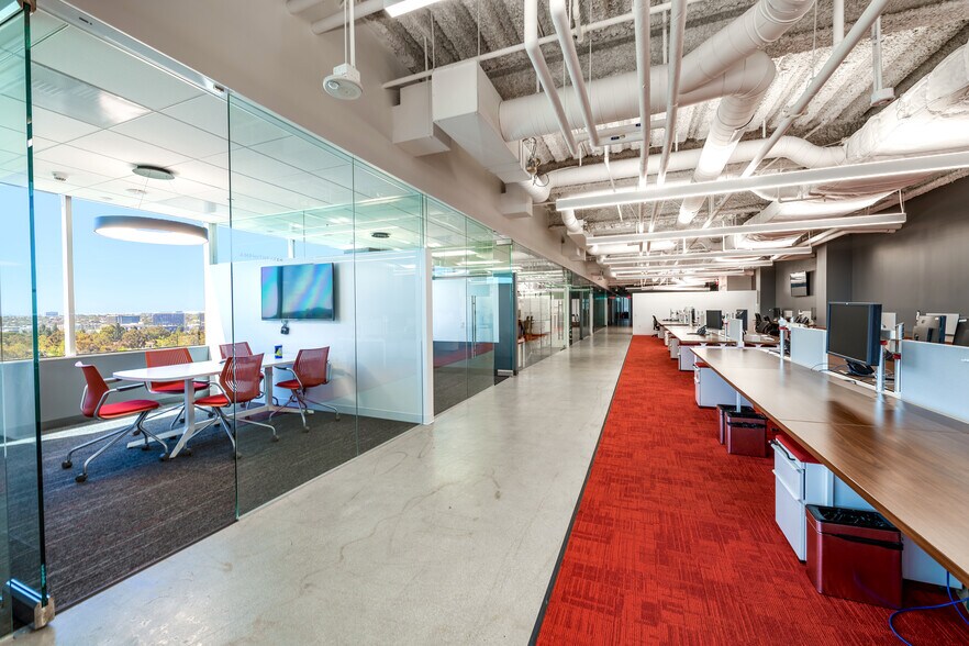 More Photos Of 400 Corporate Pointe, Culver City Loft Creative Space For Lease