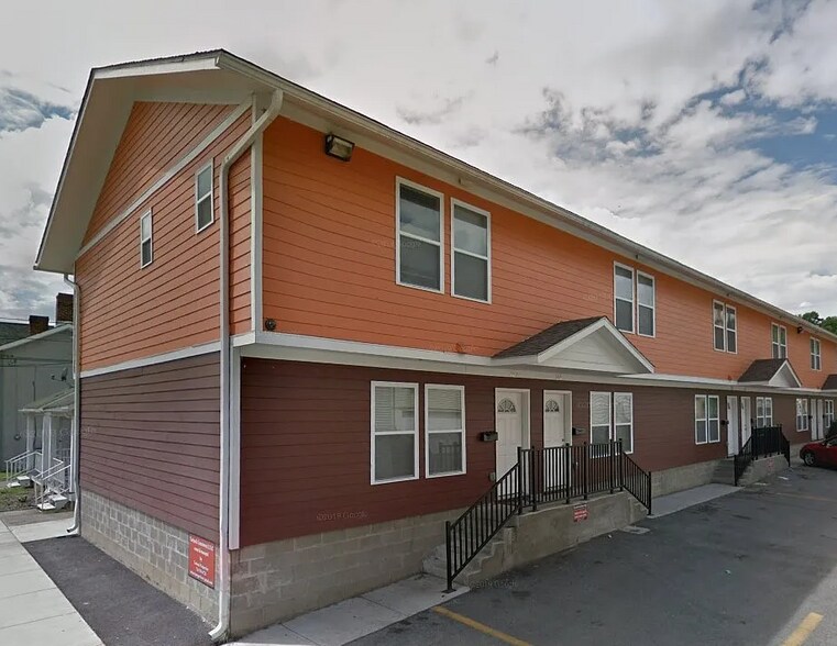 Primary Photo Of 151-163 Plum Way, California Apartments For Sale