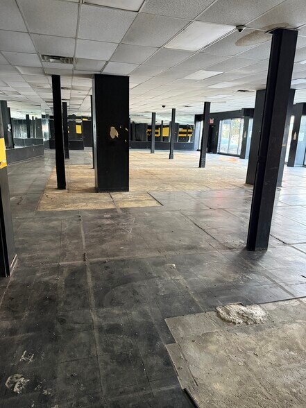 More Photos Of 9106-9130 4th Ave, Brooklyn Apartments For Lease