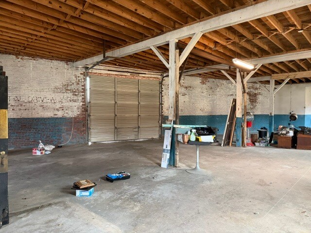 More Photos Of 141 Depot St, Roxboro Office For Lease