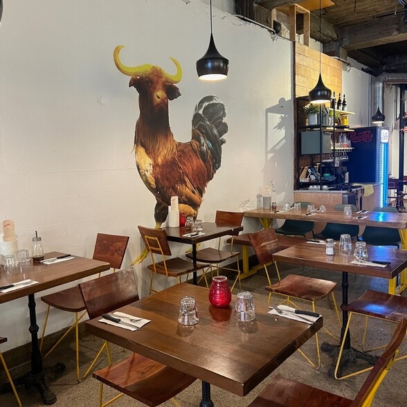 More Photos Of 1420-1432 Rue Stanley, Montréal Storefront Retail Office For Lease