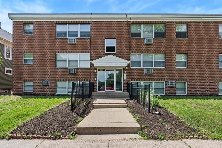 More Photos Of 3400 10th Ave S, Minneapolis Apartments For Sale