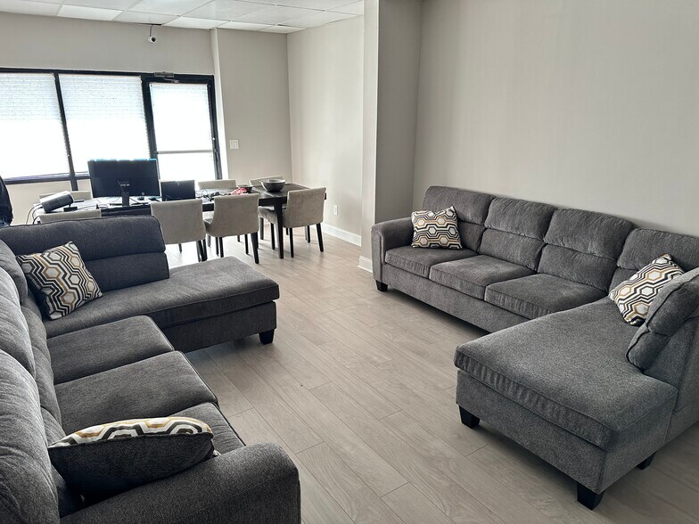 More Photos Of 3530 State Route 27, Kendall Park Office For Lease