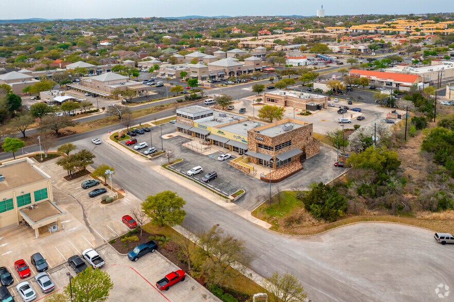 More Photos Of 523 Med Ct, San Antonio Freestanding For Lease