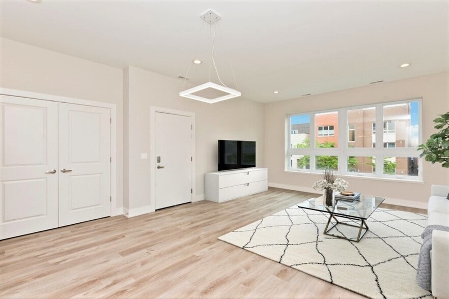 More Photos Of 2725-2741 N Ashland Ave, Chicago Apartments For Sale