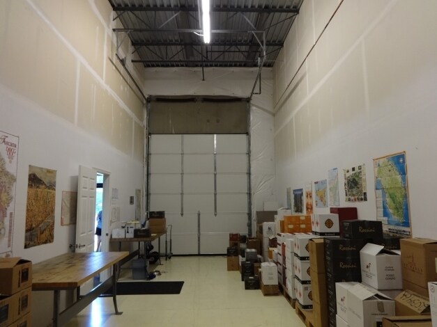 More Photos Of 9800 Harbour Pl, Mukilteo Light Manufacturing For Lease