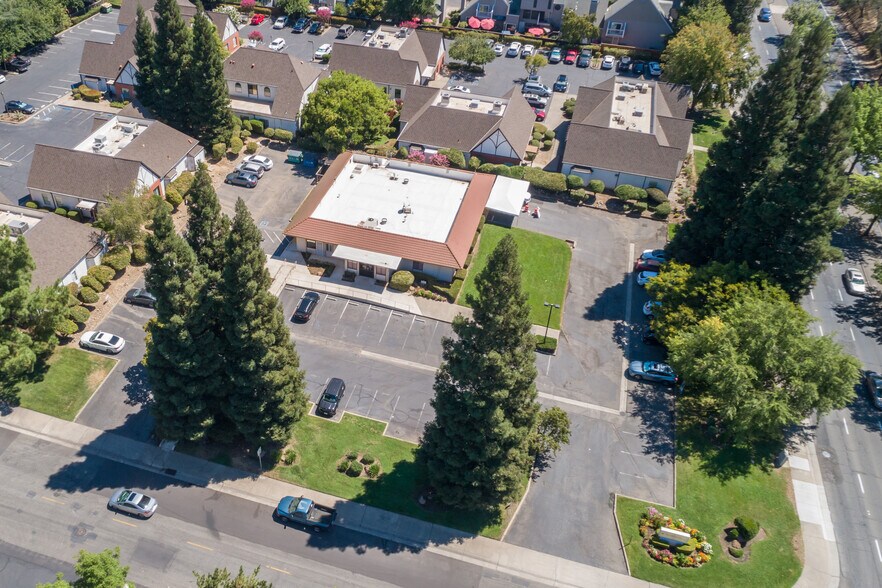 More Photos Of 8001 Madison Ave, Citrus Heights Medical For Sale