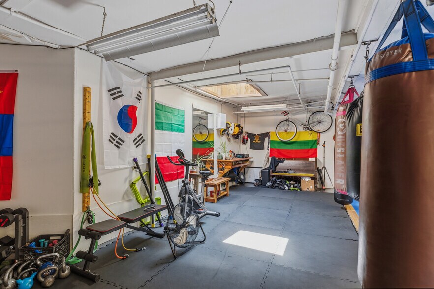 More Photos Of 36 Carpenter Street St, Keene Office For Sale